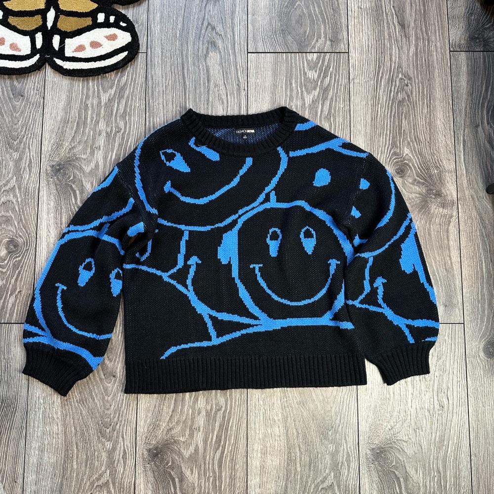 Fashion Nova Smiley Face Sweater